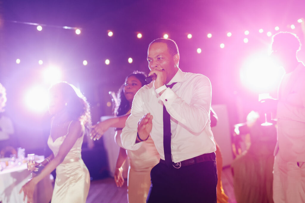 Wedding guest experience